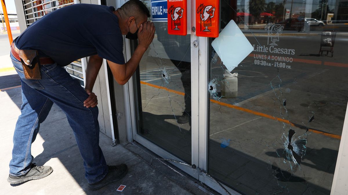 Ola de violencia en mexicana Ciudad Juárez deja 11 muertos y comercios