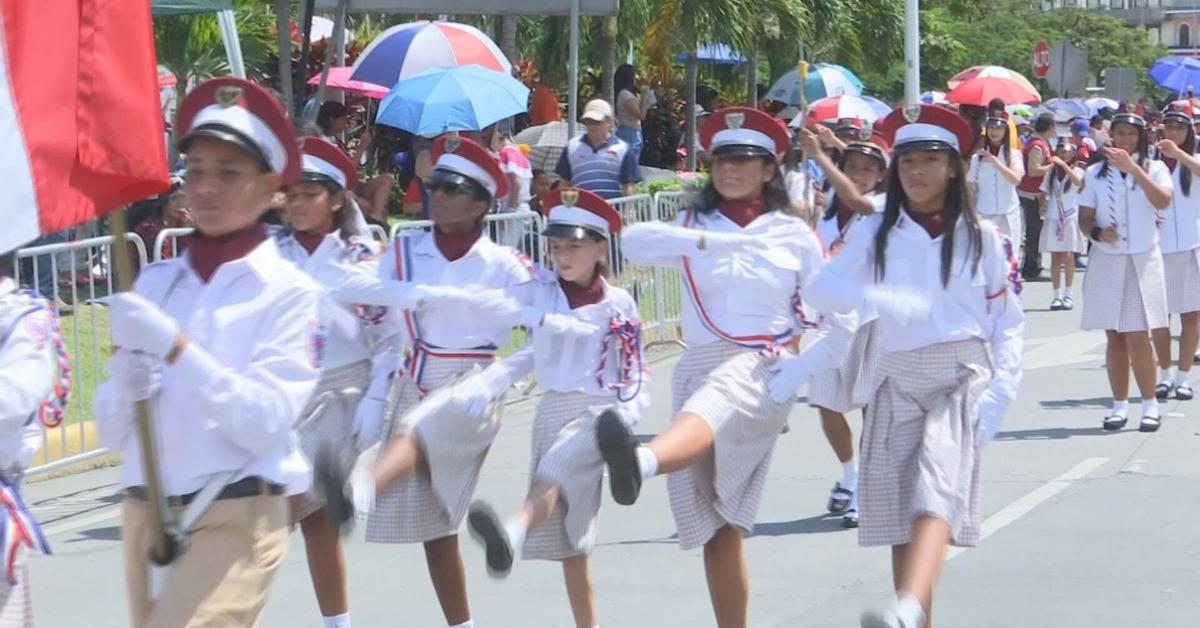 Todo Listo Para Desfiles Patrios Del Y De Noviembre Panam En Minutos