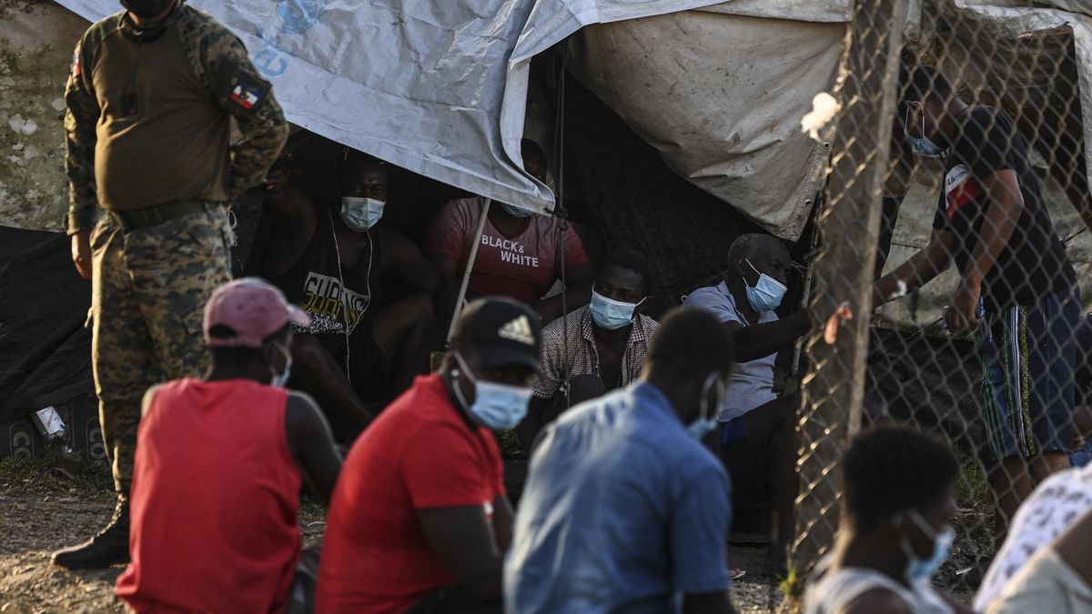 Cifra De Migrantes Irregulares En Panamá Registra Leve Descenso Panamá En Minutos 